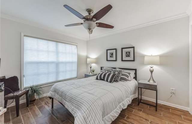 5633 Turtle Bay Dr Gallery 3