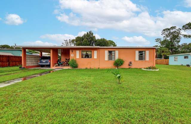 141 SE Serenata Court photos photos