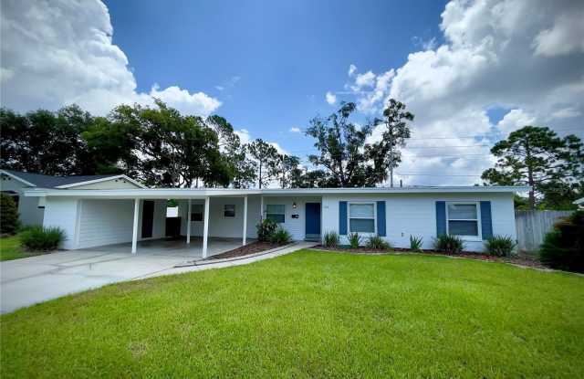 520 SENECA Trail Gallery 1