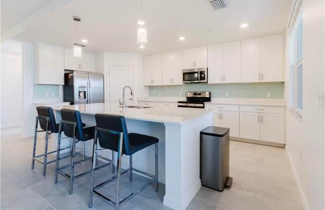 5740 OAKMONT photos photos