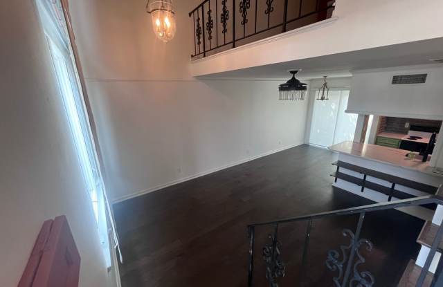Gorgeous 1 bedroom, 1 bath home in Riverside Gallery 3