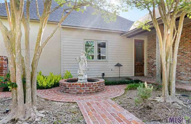 7120 WOODSTOCK DR Gallery 4