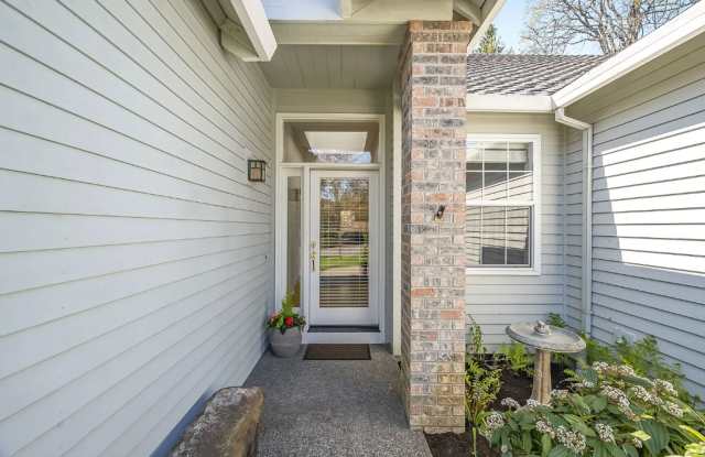 Beautiful One Level Home in the Sought After Westlake Neighborhood is a Must See! Gallery 3