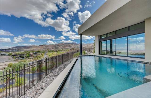 1460 Solitude Ridge Drive Gallery 3