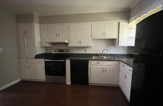 2565 Byler Road photos photos
