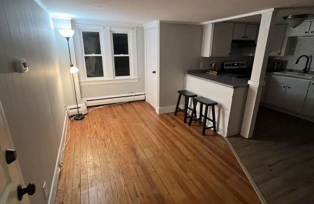 5 Union Street - 5 Union Street, Somersworth, NH 03878