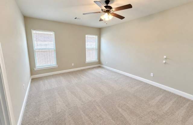 214 Beechcraft Way Gallery 4