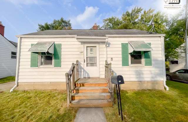 944 Hubbard Ave photos photos