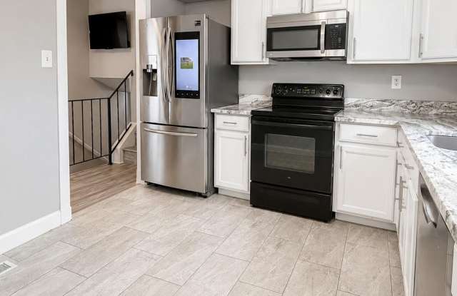 206 MOUNTAIN VIEW Court Gallery 4