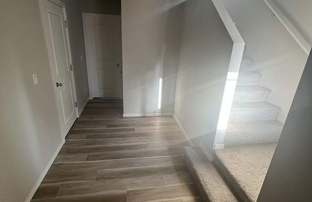 18531 Southeast 271st Court Gallery 4