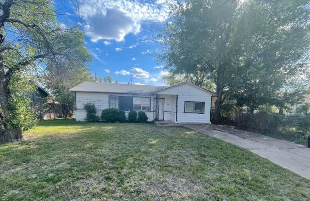 Affordable 3 or 4 bedroom home!! photos photos