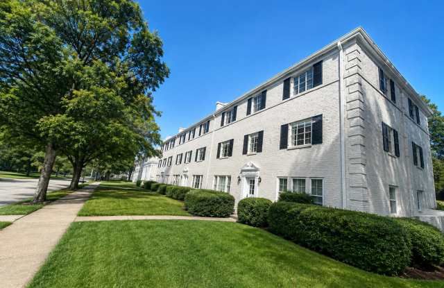 6413 Brookside 2N Gallery 2