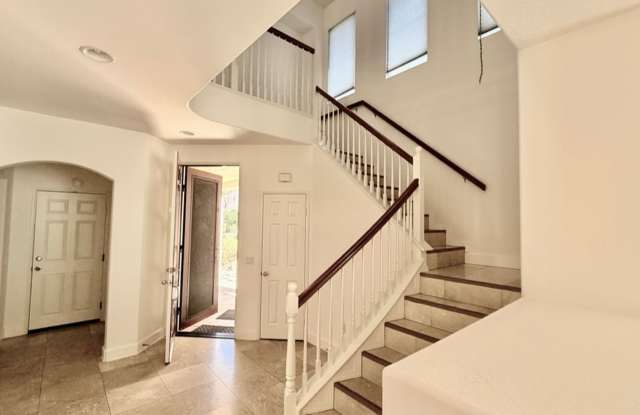 Large home in Ivey Ranch!! Gallery 3