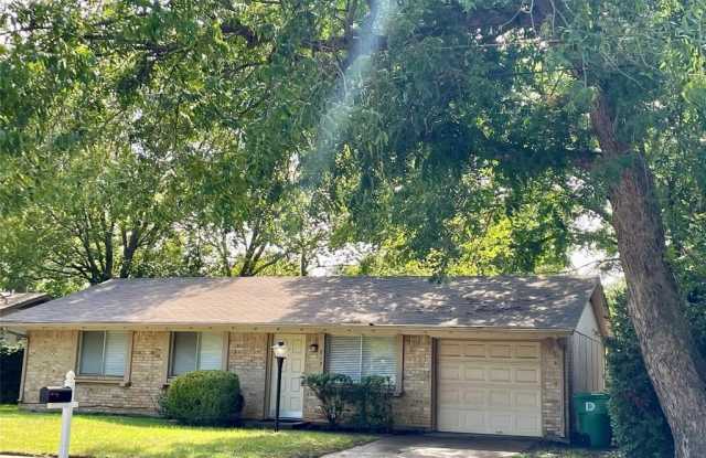 217 Bellaire Drive - 217 Bellaire Drive, Denton, TX 76209