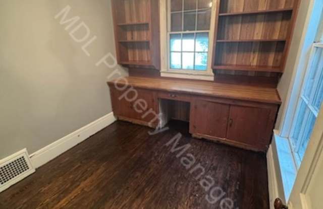 Large 4 bedroom 1 bath house photos photos