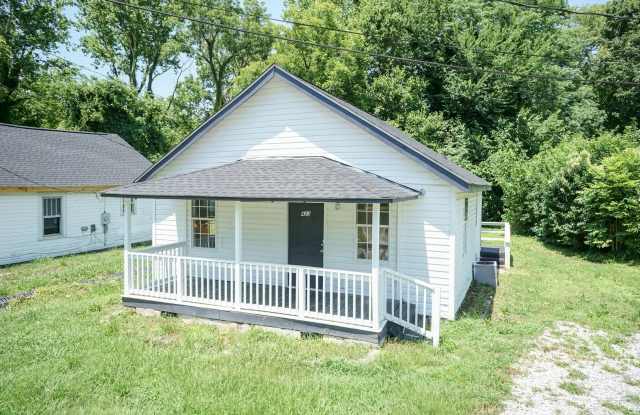 Three Bedroom Home! Gallery 3
