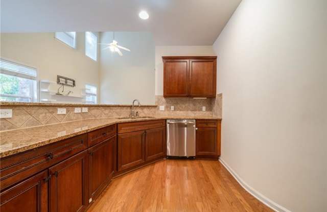 3372 Archgate Court Gallery 4
