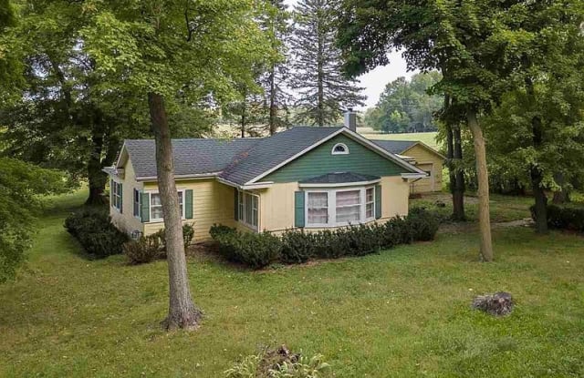 5004 Macon Highway - 5004 Macon Highway, Tecumseh, MI 49286