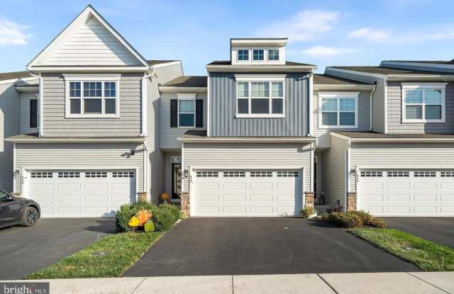 317 RIDGEWOOD Drive photos photos