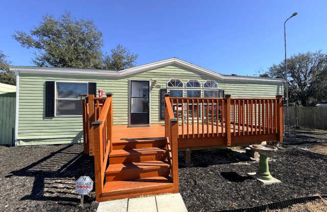 Super Cute 2/2 on almost half acre! photos photos Super Cute 2/2 on almost half acre! photos photos