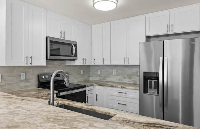 First-Floor Condo in Old Bay Village – Upgraded and Move-In Ready! Located in Destin close to the Bay, Harbor and Beaches! photos photos