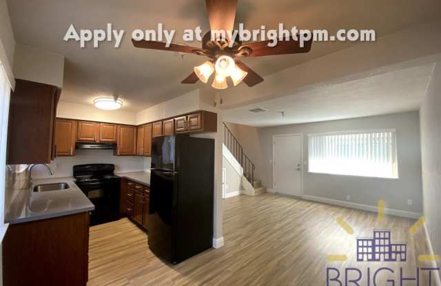 Recently Renovated 2 Bedroom 1 Bath, Two-Level Apartment-Great Midtown location! photos photos