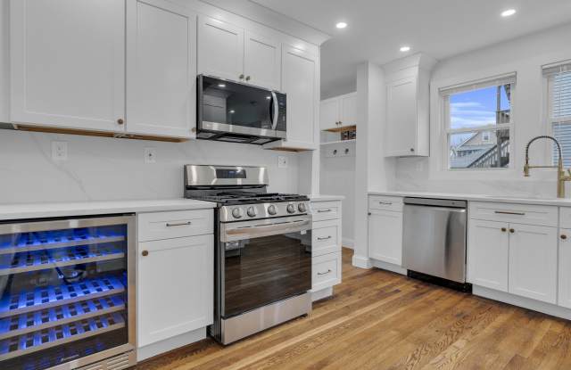 116-118 White Street - 118 - 116 White Street, Belmont, MA 02478
