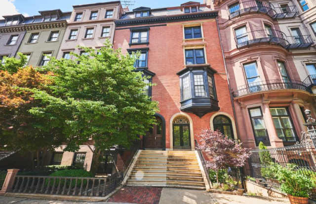 194 Beacon St. photos photos