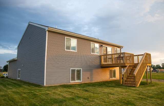 Take advantage of this exclusive offer and enjoy a reduced security deposit of just $1,000. Applicants must move into the home within 14 days of application submission to qualify. Gallery 3