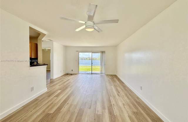 3449 NW 44th St photos photos