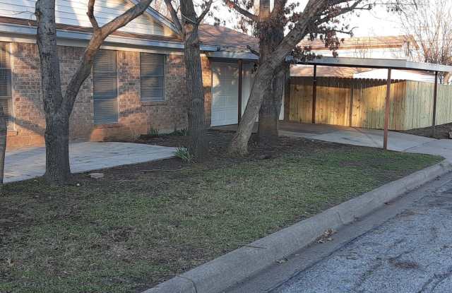 700 Bridle Ave. Gallery 4