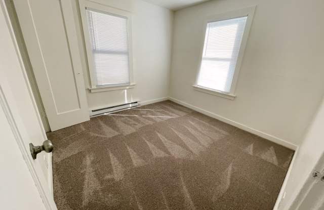 5420 Shasta Ave photos photos