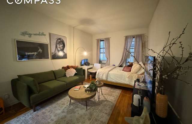 128 East 84th Street photos photos