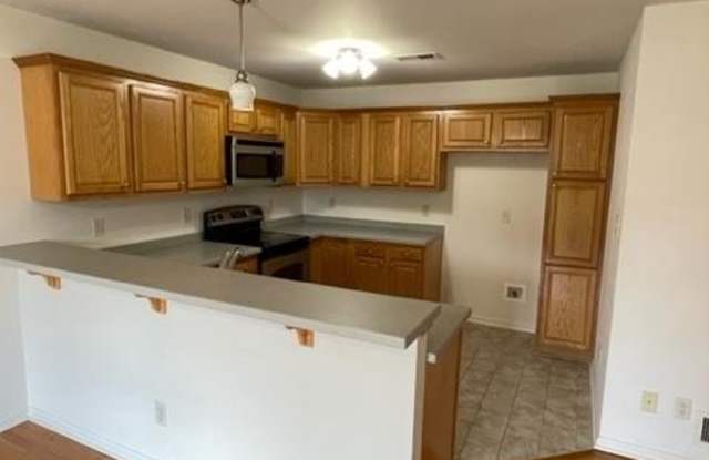 101 MEADOWCREEK DRIVE S photos photos