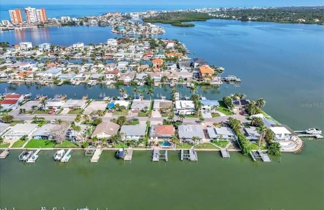 241 176TH TERRACE DRIVE E Gallery 2