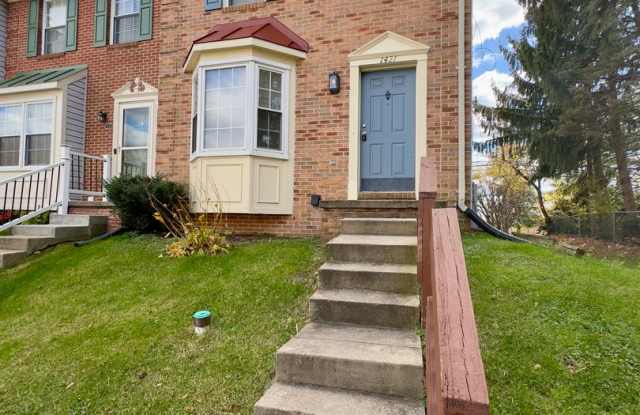 Charming 3 Bedroom/2 Bathroom Townhome in Edgewood, MD! - 1421 Saint Michael Court, Edgewood, MD 21040