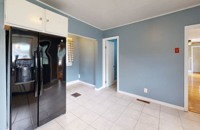 456 River Drive Gallery 4