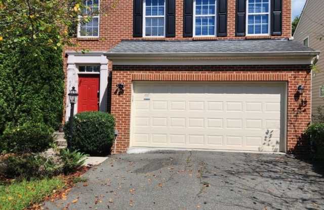 8941 WYNNEFIELD CT Gallery 1