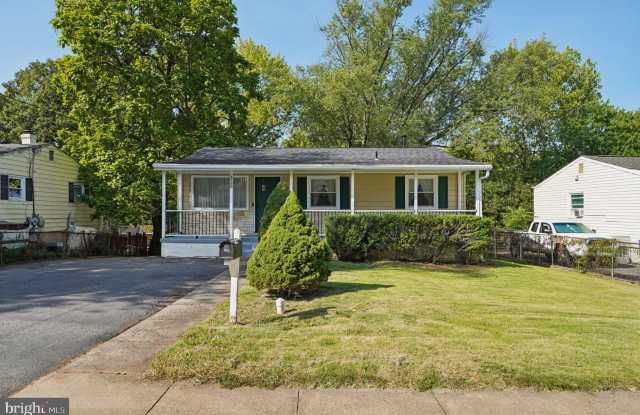 229 CABBEL Drive Gallery 1