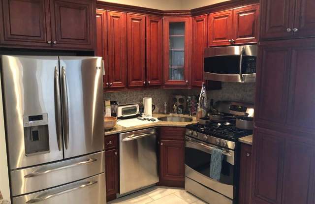 422 MONROE ST photos photos
