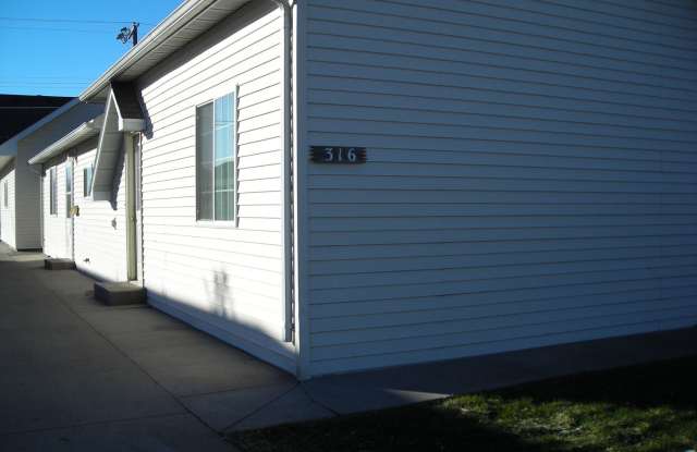 Premier Home Rentals - 316 West Phillip Street, North Platte, NE 69101 Premier Home Rentals - 316 West Phillip Street, North Platte, NE 69101
