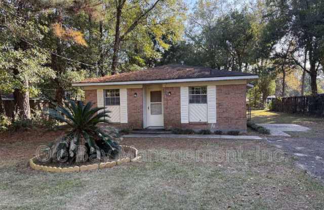 1803 Runnells Rd photos photos