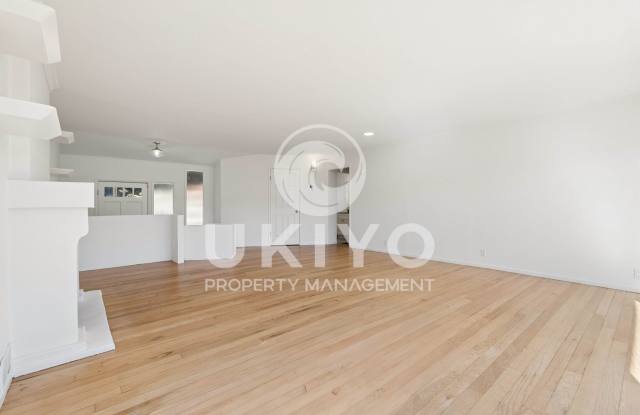5800 Nottingham Drive Gallery 2