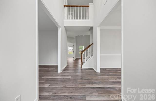 2704 Piersland Drive Gallery 4