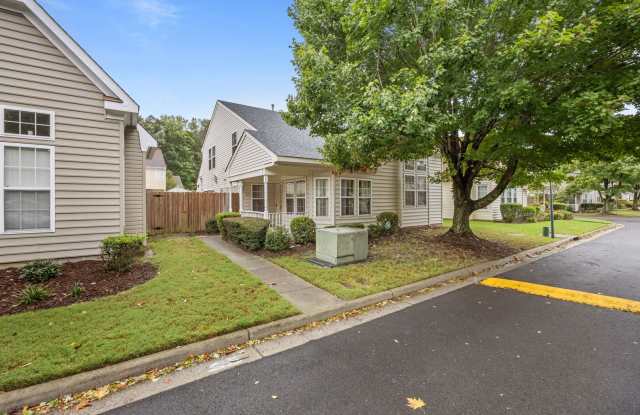 Spacious 3BR Home with Solar Panels & Smart Home Features! Gallery 1