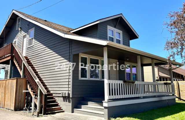 Updated 1BD I 1BA Tri-Plex - Molalla photos photos