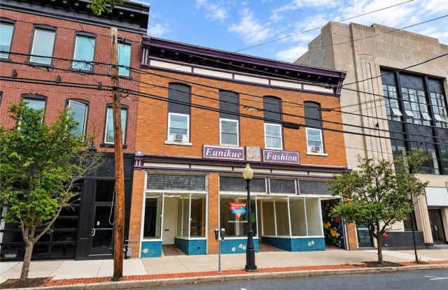 31 Broadway Gallery 1