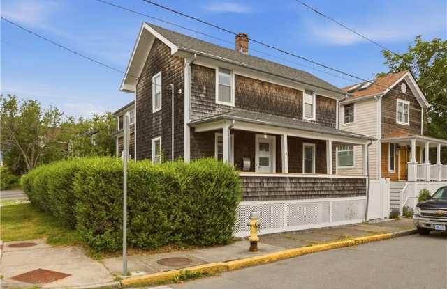 59 Houston Avenue photos photos