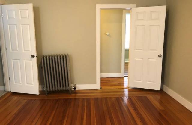 67 Marlborough St #3 - 1 Gallery 3