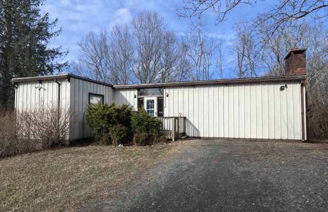 218 Hillside Dr photos photos